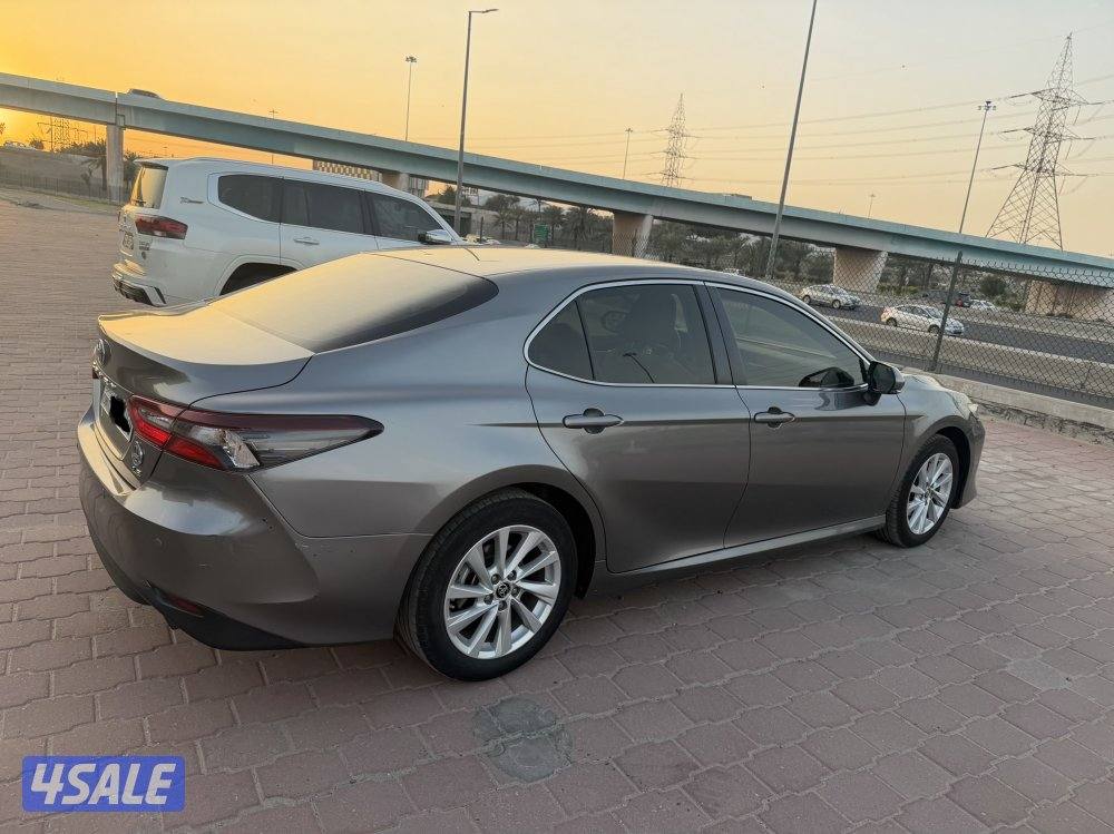 تويوتا كامري بحاله نادره2