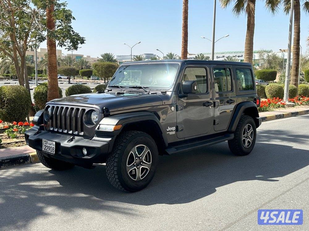 جيب رانجلر 2020 ماشي 121 شرط الفحص وارد الكويت6