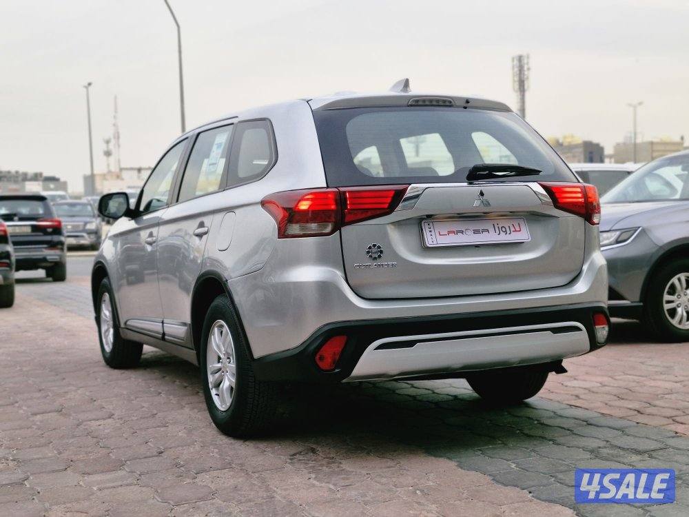 اوتلاندر 20223