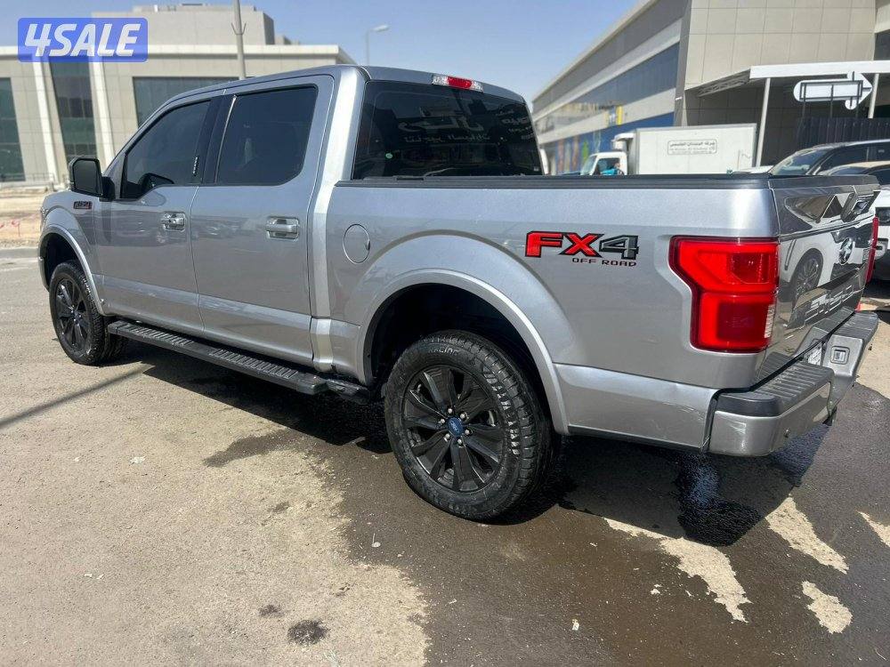 فورد LARIAT- F150 موديل 2020 ماشى 216.000 k.m وارد الغانم .3