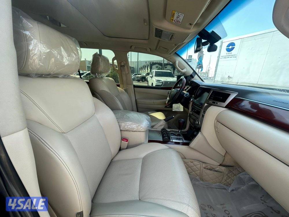 لكزس LX570 درجة ثانيه  موديل 2014 ماشى 230.000 k.m  وارد الساير5