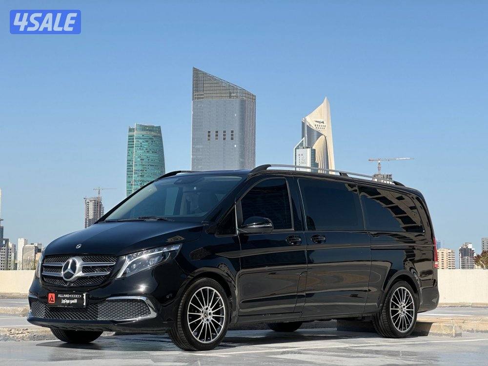 مرسيدسV250 كتAMG موديل2023 عداد31الف وارد الملا تحت الكفاله1