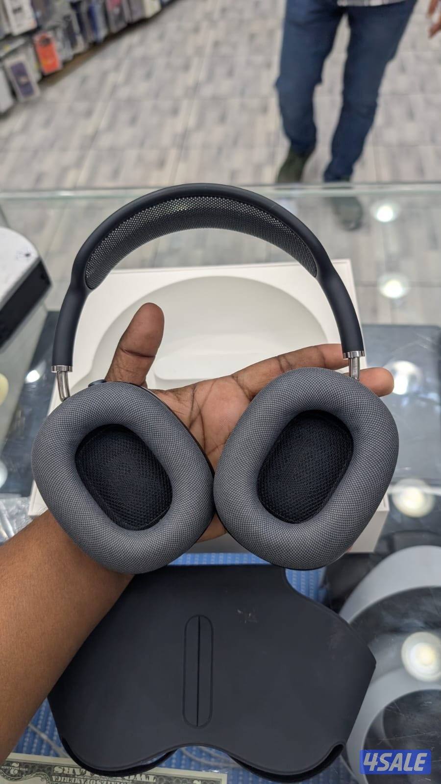 Airpod max type C USED LIKE NEW1