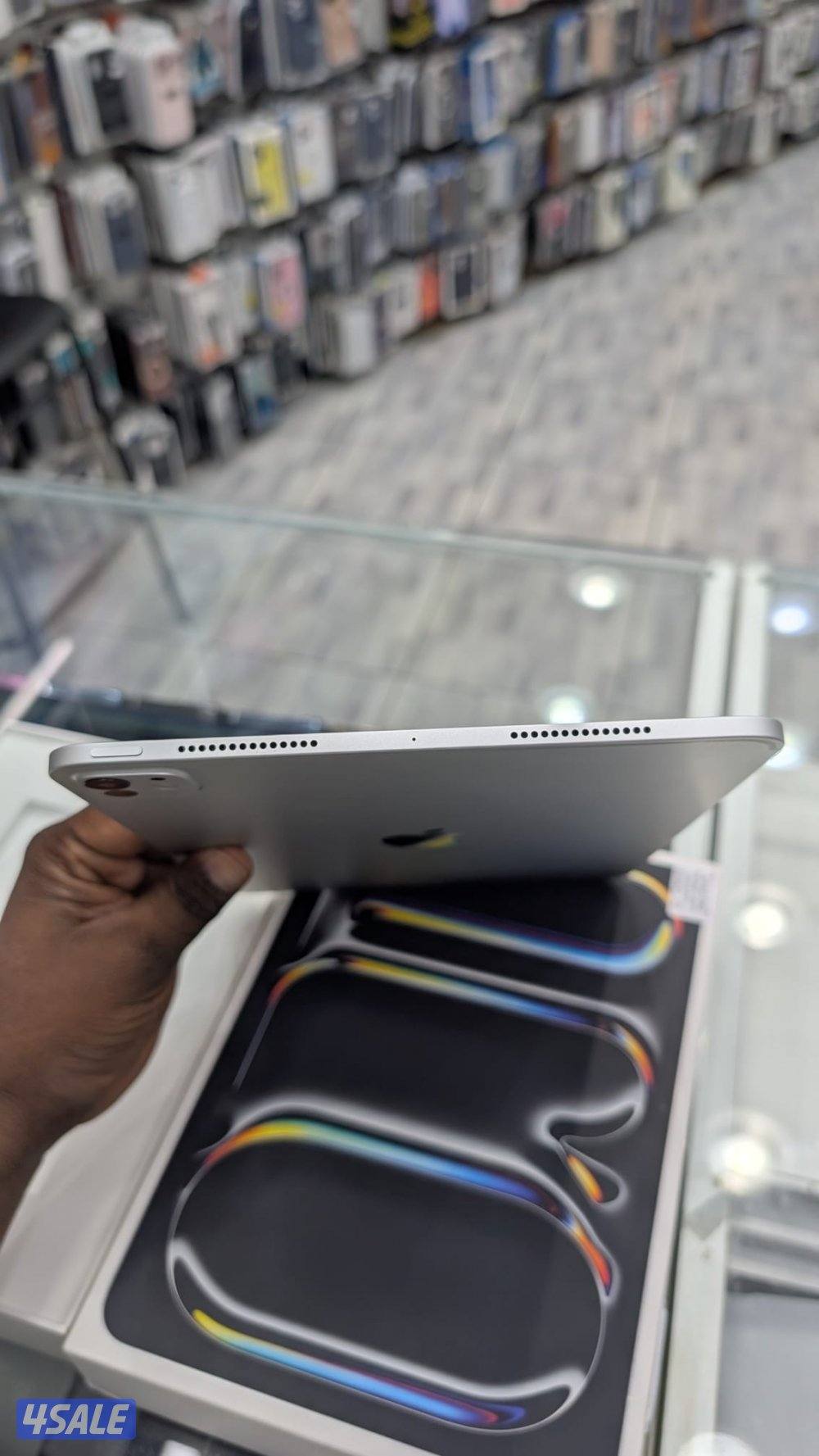 Ipad pro m5 chip 11 inch 256 gb wifi5