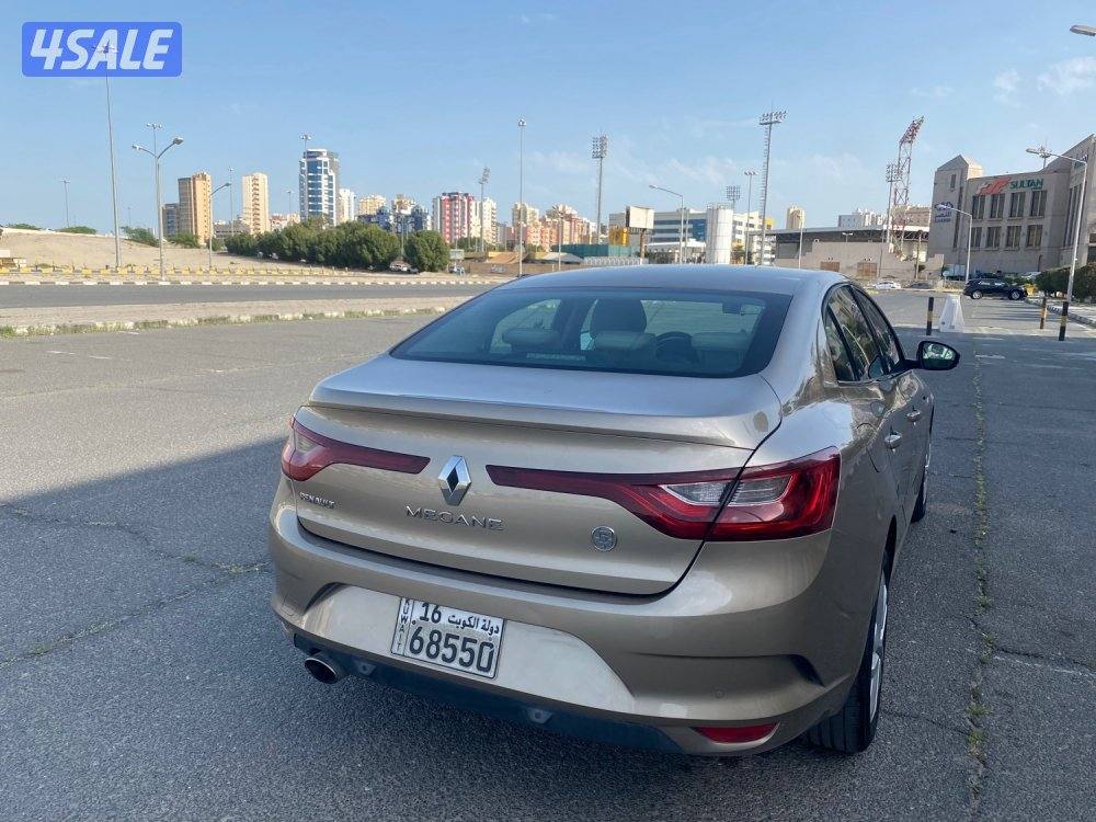 رينو ميجان 2019 صبغ الوكاله عداد83 الف سيرفس منتظم وارد الوكاله5