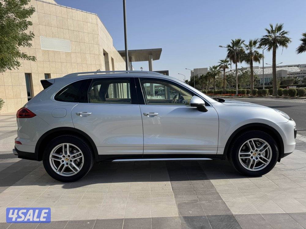 للبيع : بورش كايين S : عداد 71 آلف كم : موديل 20161