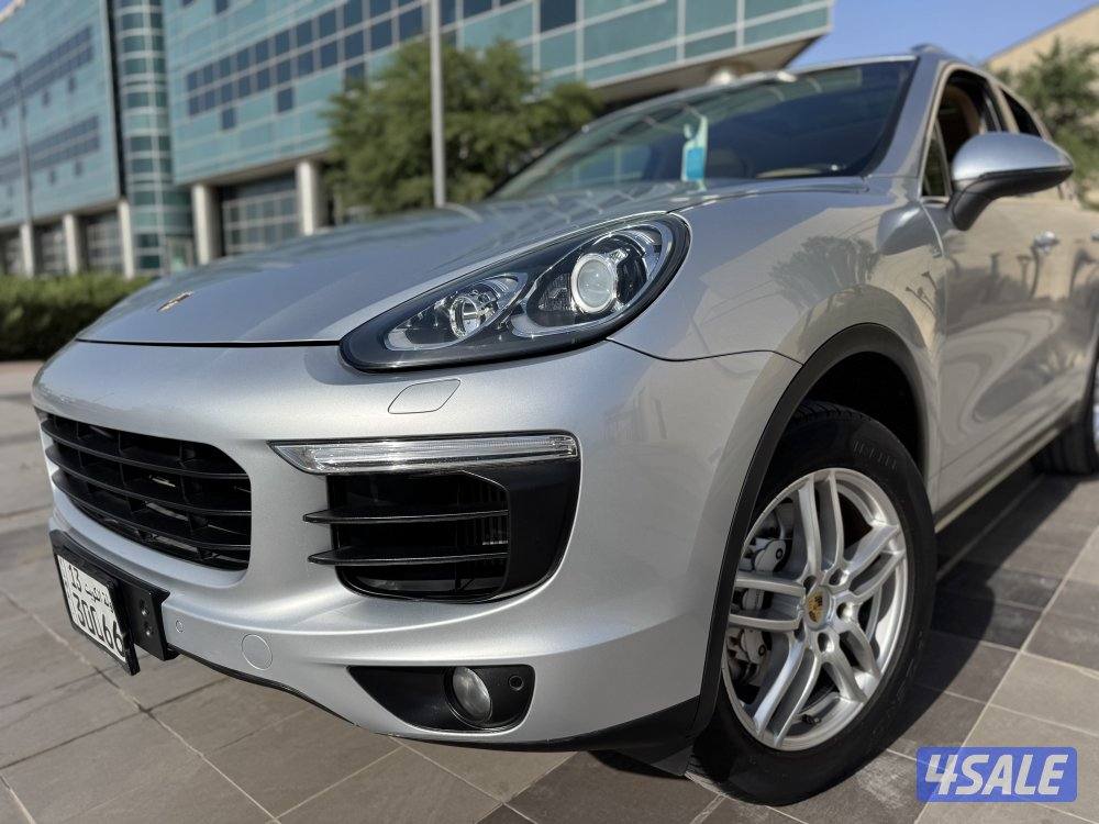 للبيع : بورش كايين S : عداد 71 آلف كم : موديل 20167