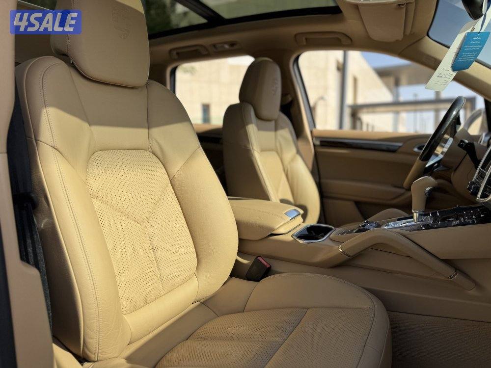 للبيع : بورش كايين S : عداد 71 آلف كم : موديل 20168