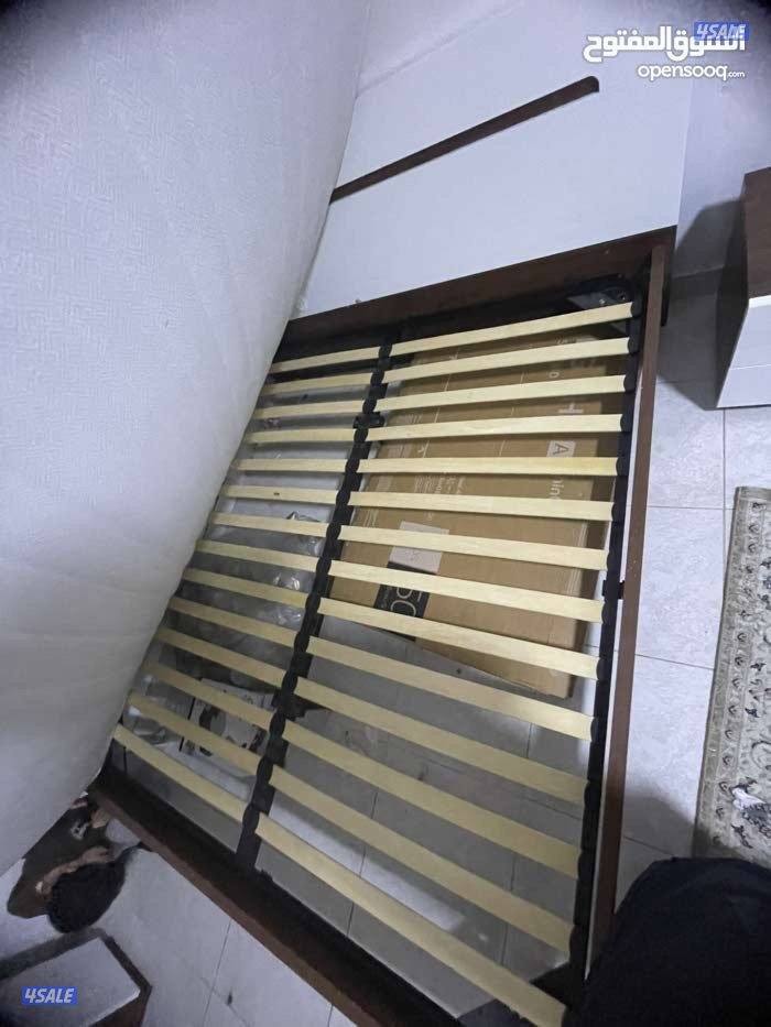 أثاث وأجهزة للبيع لدواعي السفر3