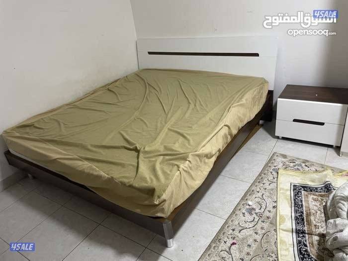 أثاث وأجهزة للبيع لدواعي السفر9