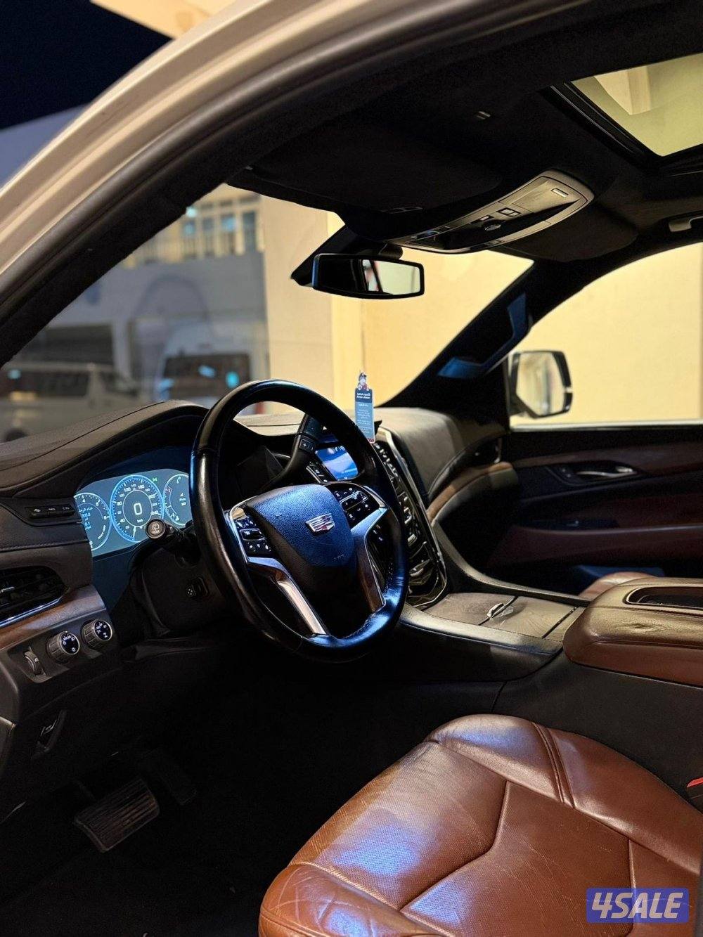 للبيع اسكاليد4