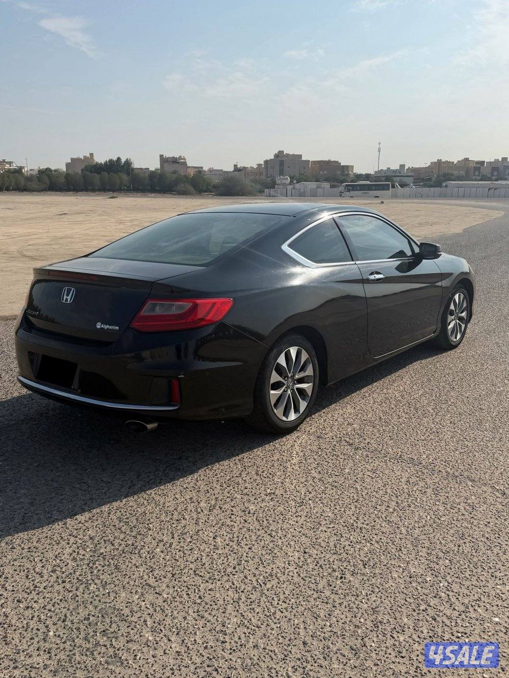 الأندلس ق ٧3