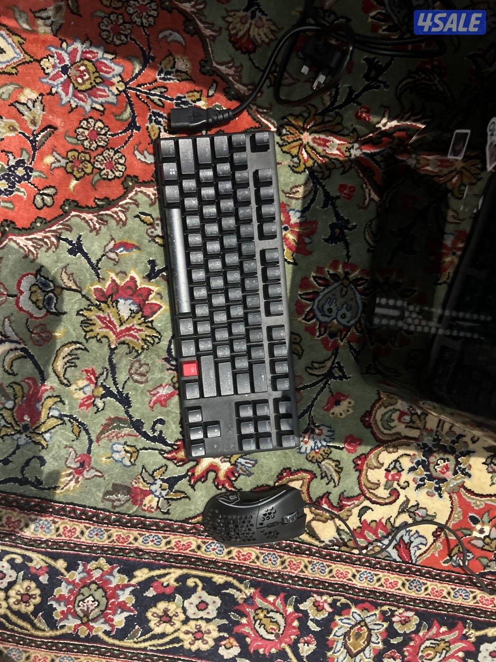 intel core7  بيسي جيل 12700 RTX5060 2 terabyte مستعمل1