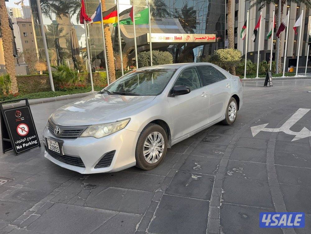 للبيع كامري  2013 شرط الفحص عداد 2004