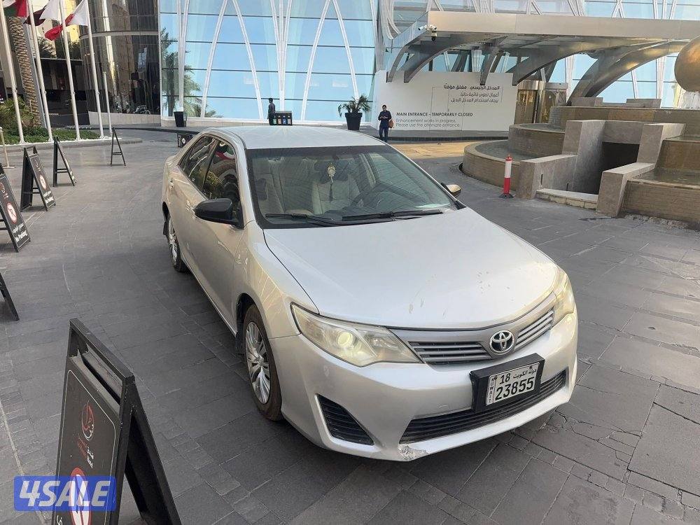 للبيع كامري  2013 شرط الفحص عداد 2005