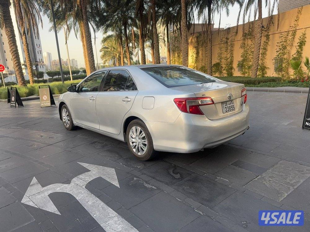 للبيع كامري  2013 شرط الفحص عداد 2009