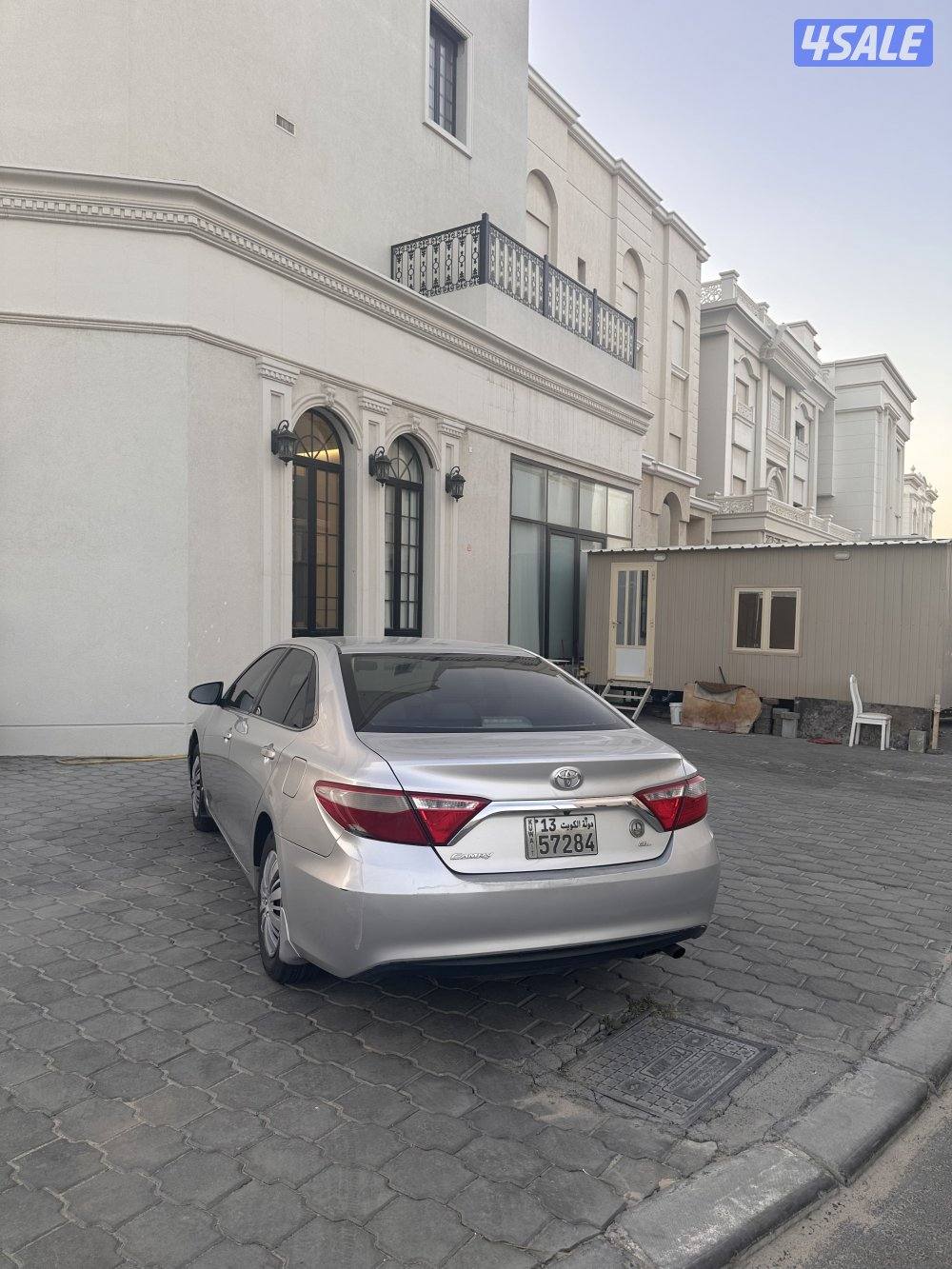 للبيع كامري موديل ٢٠١٦2