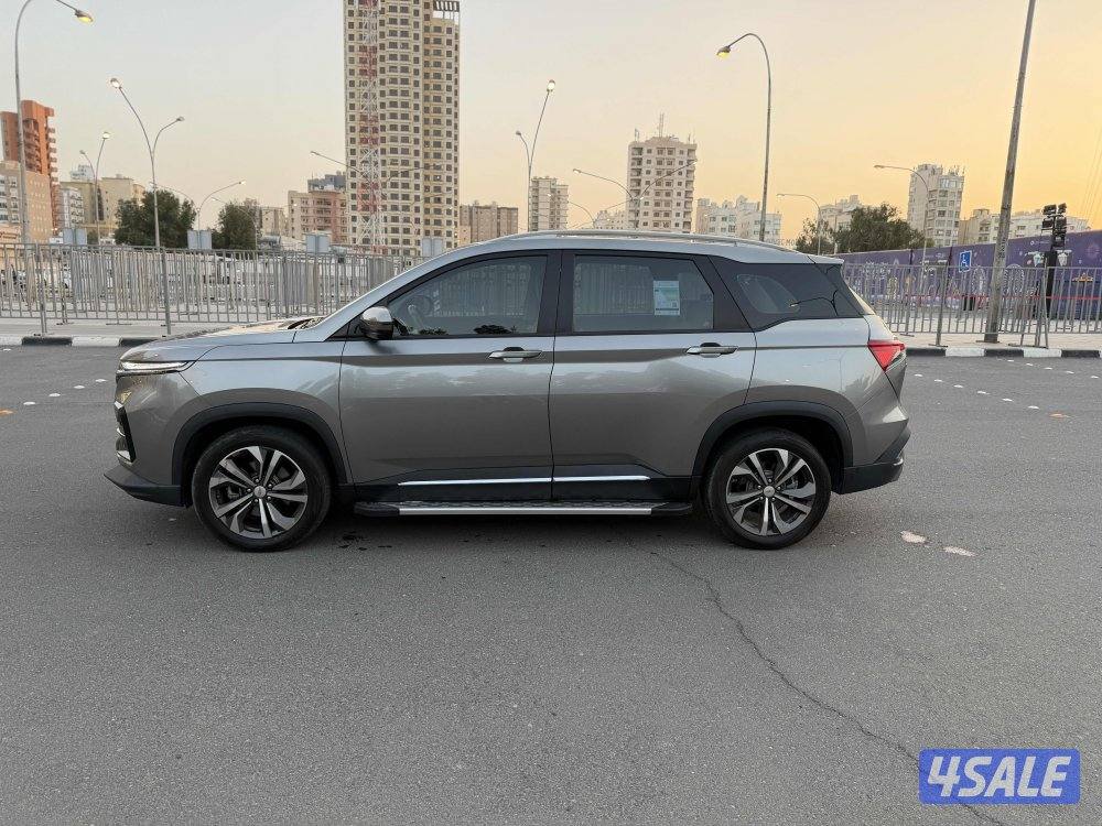 بريمير / موديل 2024 / عداد 22 / تحت الكفاله / سيرفس مجاني8