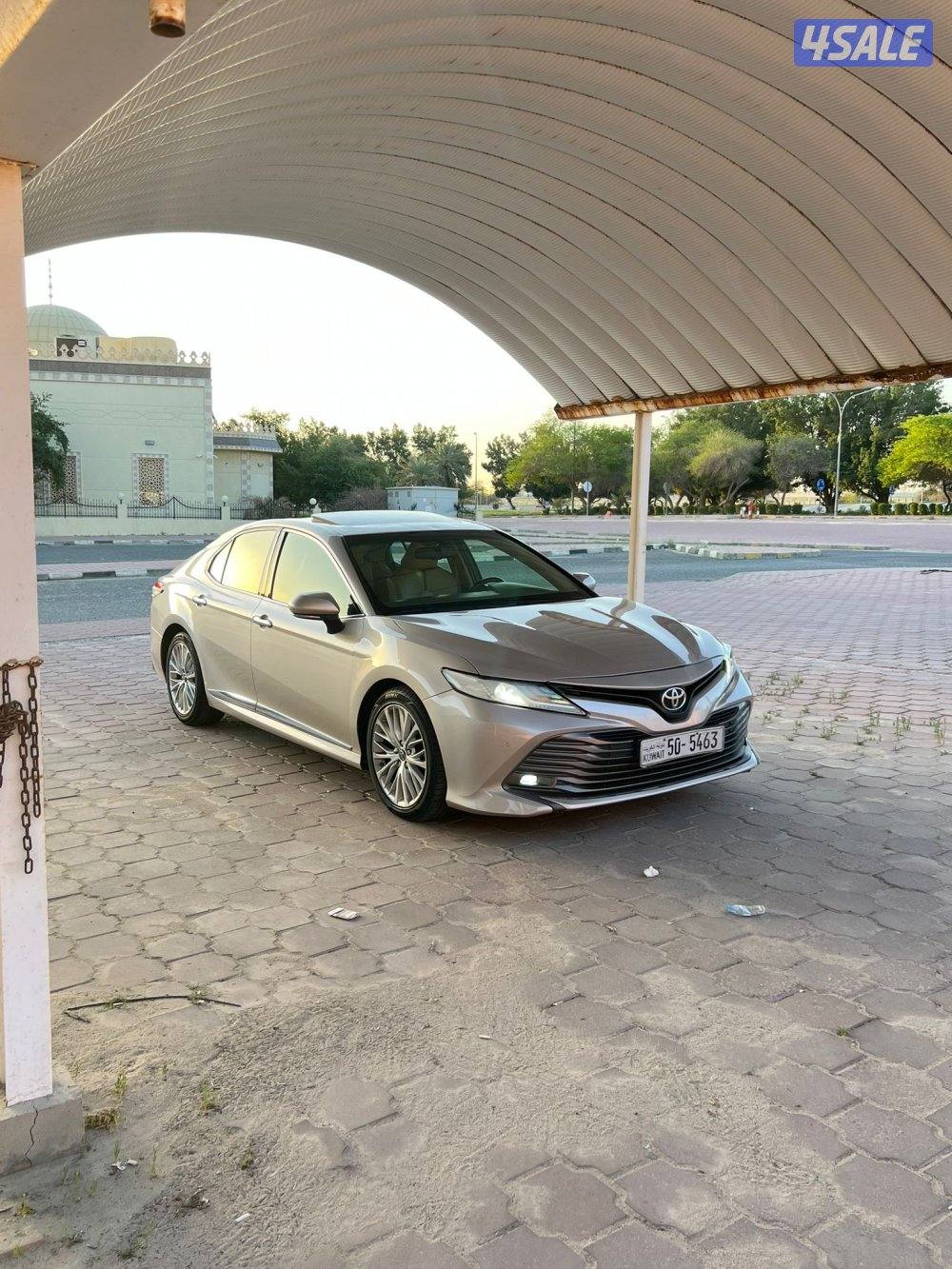 للبيع كامري 2018 6 سلندر شرط الفحص1