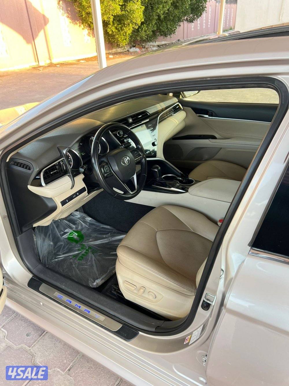 للبيع كامري 2018 6 سلندر شرط الفحص3