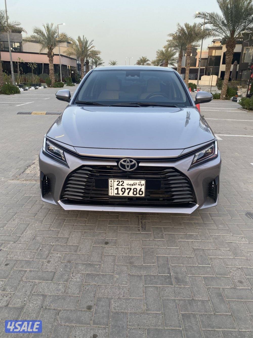 تويوتا يارس موديل ٢٠٢٣ الفول0