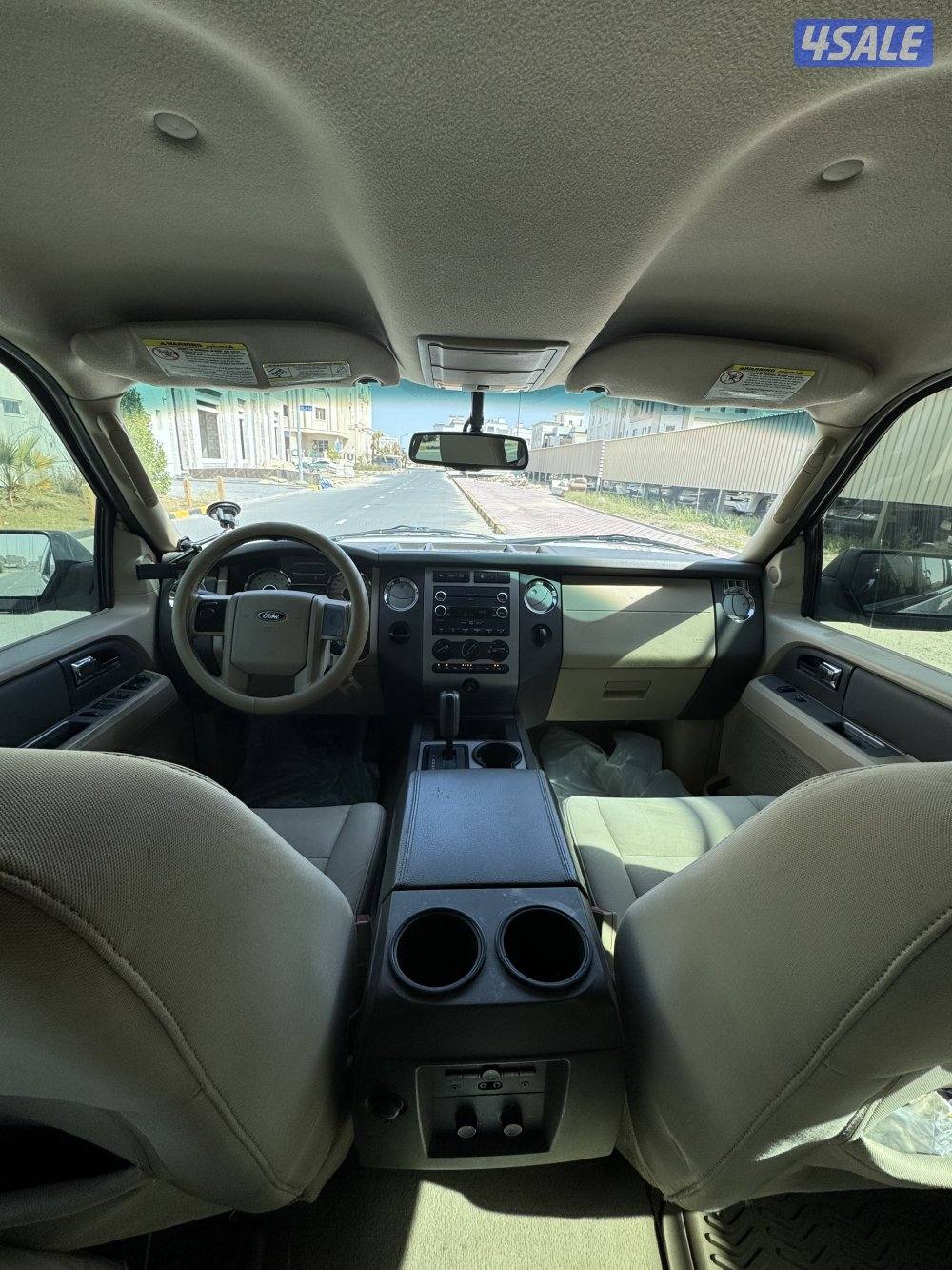 ماشيه 402000 موديل 20091