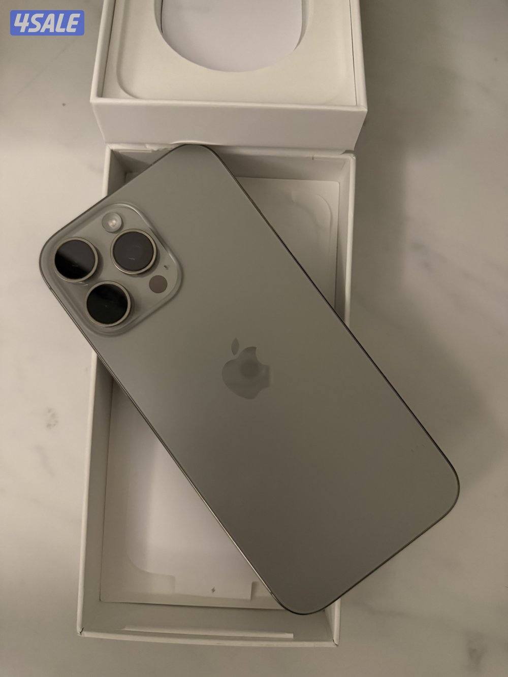 iPhone 16 pro-max titanium 256 battery 93%0