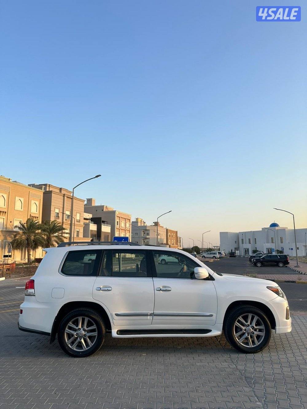 لكزس LX570 الدرجه الاولى6