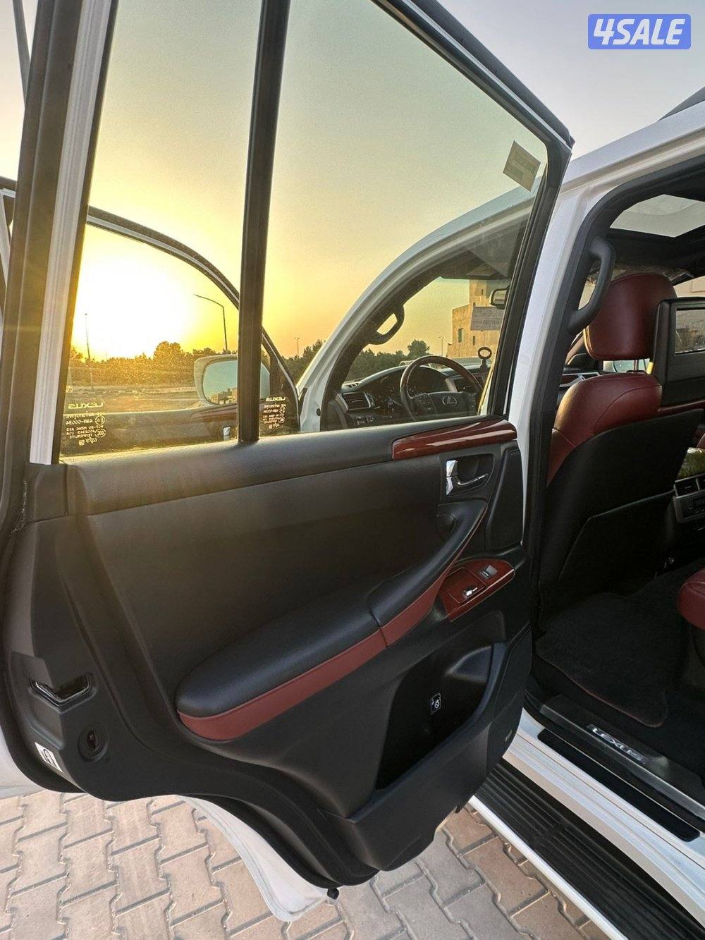 لكزس LX570 الدرجه الاولى10