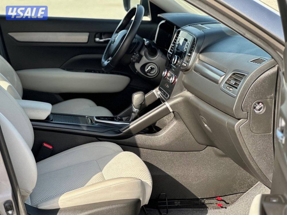 للبيع رينو كوليوس ماشي ٤٠ الف كيلو تحت الكفالة4