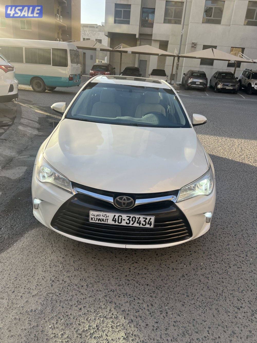 اللي يدور النظيف كامري الفل بحاله ممتازه2017ماشي1580