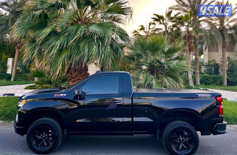 للبيع تريل بوس موديل 2025 ماشي 5 الاف وارد الغانم حمايه فل بدي تحت1