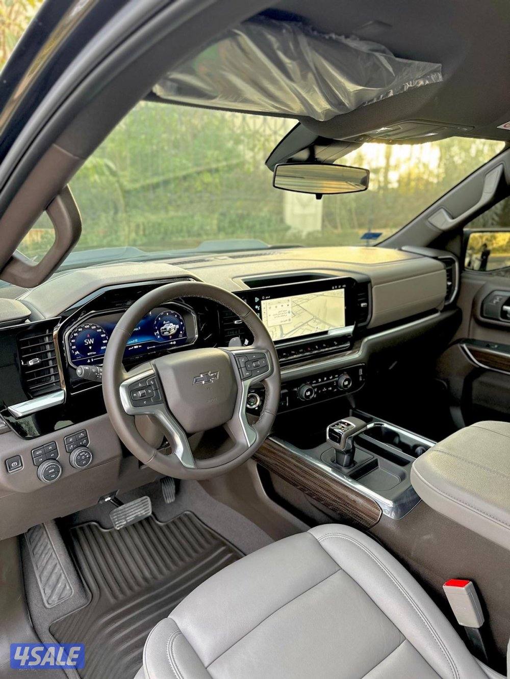 للبيع تريل بوس موديل 2025 ماشي 5 الاف وارد الغانم حمايه فل بدي تحت6