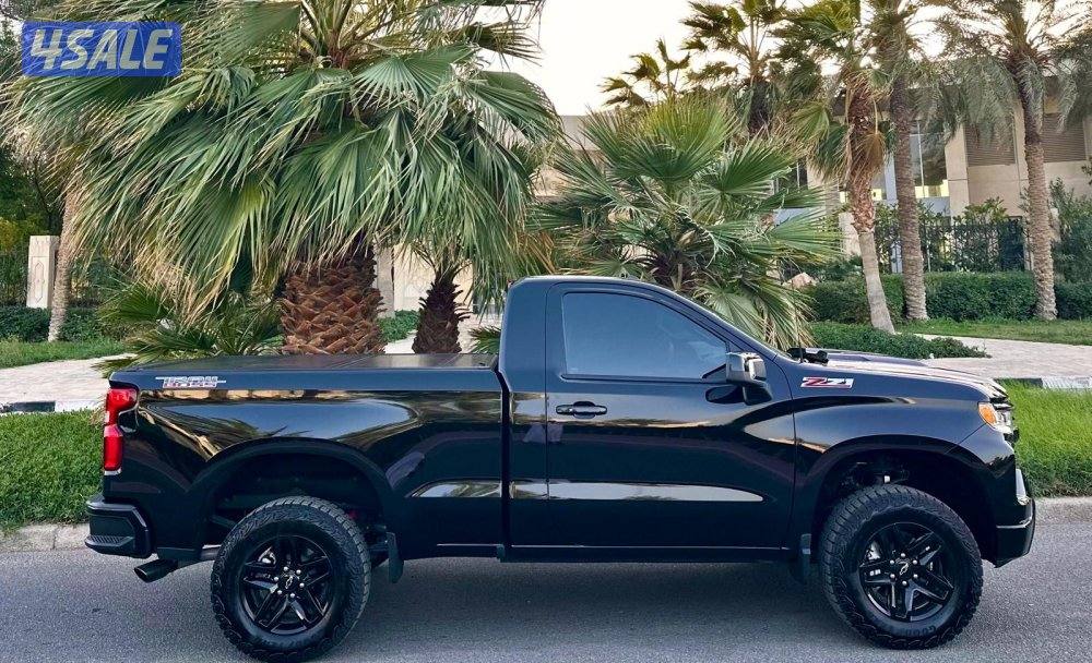 للبيع تريل بوس موديل 2025 ماشي 5 الاف وارد الغانم حمايه فل بدي تحت4