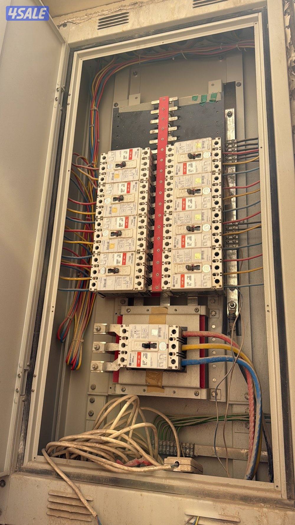 مقاول كهربائي5