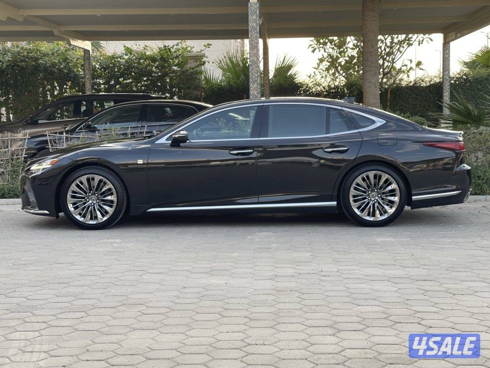 لكزس LS500 صبغ الوكاله ماشي 67 موديل 20211