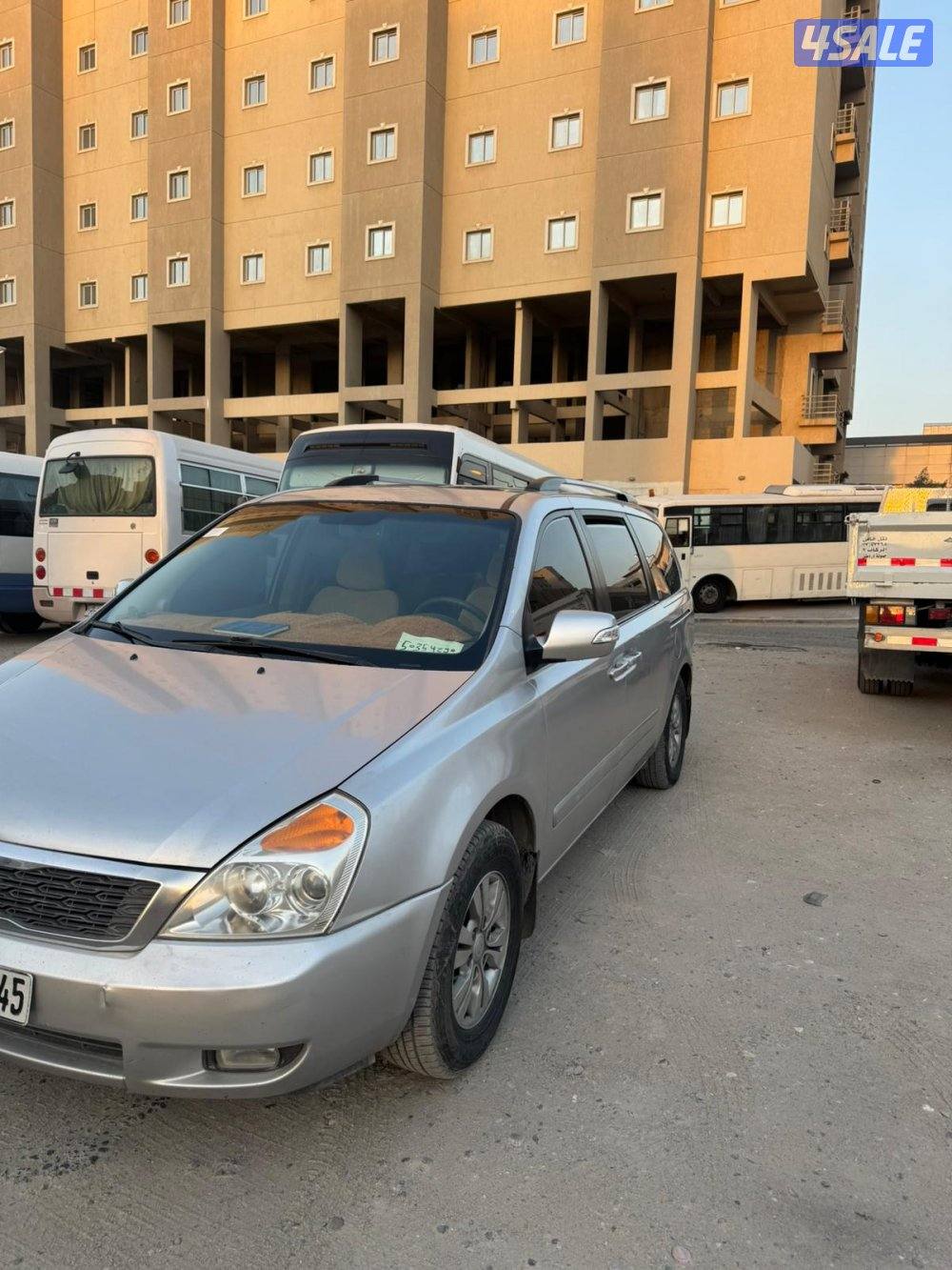 كيا كرنفال0