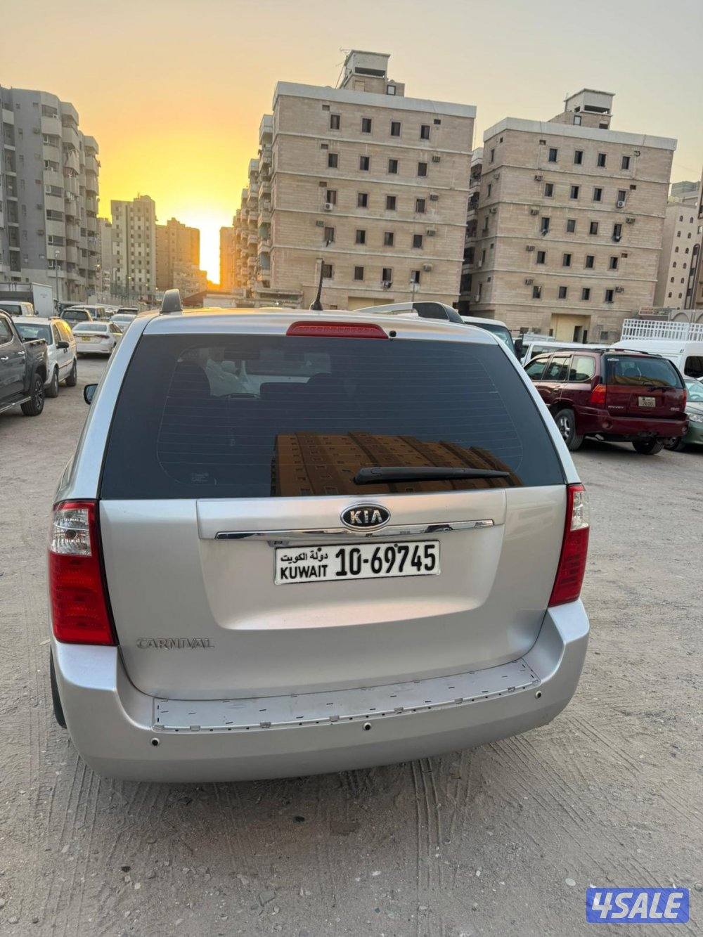 كيا كرنفال4