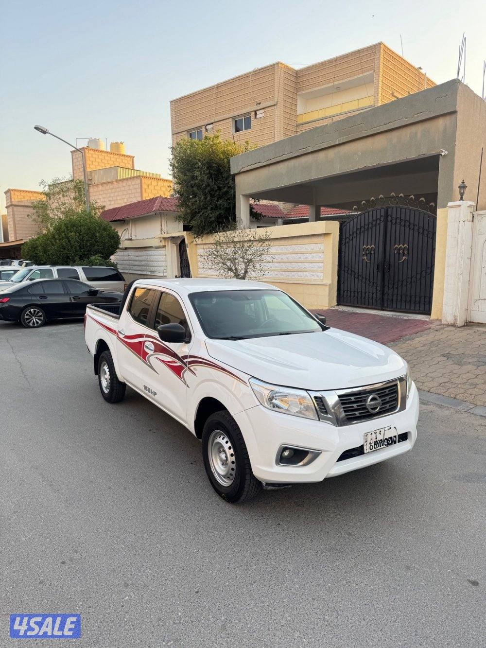 نافارا قير أوتوماتيك ماشي 67 مديل 20197