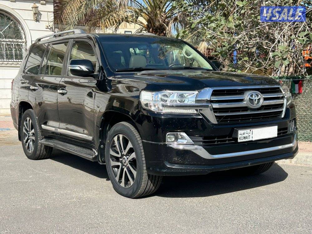 للبيع تويوتا لاند كروزر 
Grand Touring3