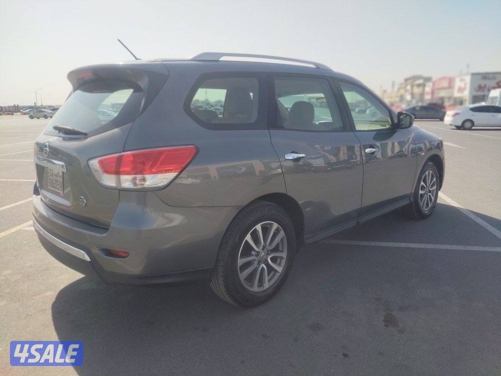 نيسان باثفايندر 2015 لون رمادي عداد ٢٧١ بحاله ممتازه4