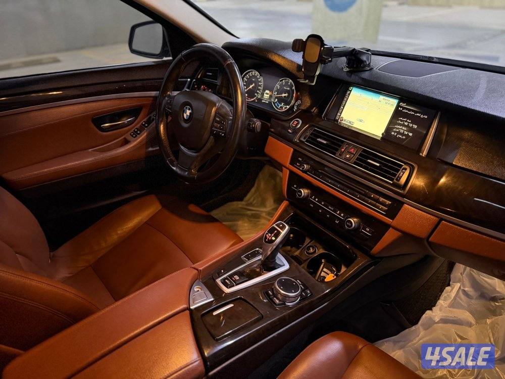 بي ام دبليو 528i م 2015 فل اوبشن اعلى فئة صبغ الوكالة . وارد الوكالة15