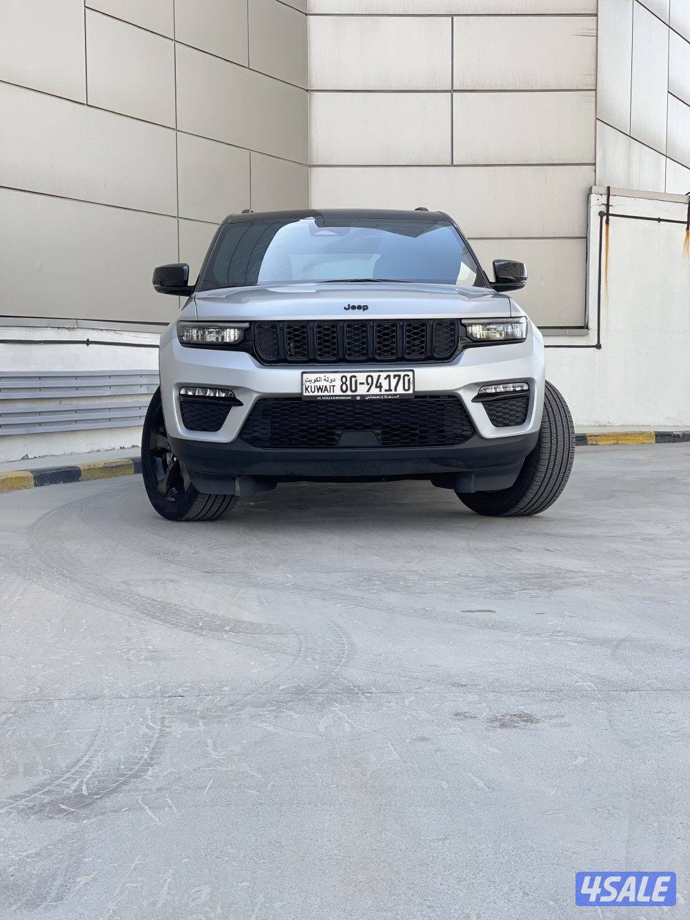 للبيع جيب شيروكي Altitude 4x4 موديل. 2024 وارد الوكالة صبغ الوكالة2