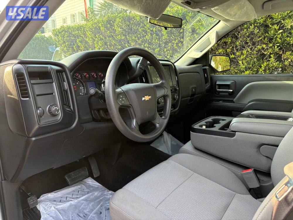 للبيع سلفرادو 2017 بحالة ممتازة جدا4