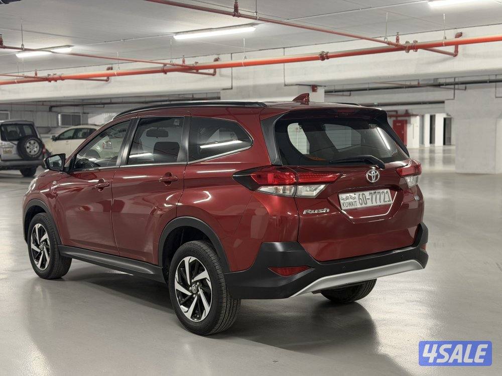 تويوتا رش موديل 2022 عداد قليل 89 الف كم سيرفس وكاله صبغ الوكاله2