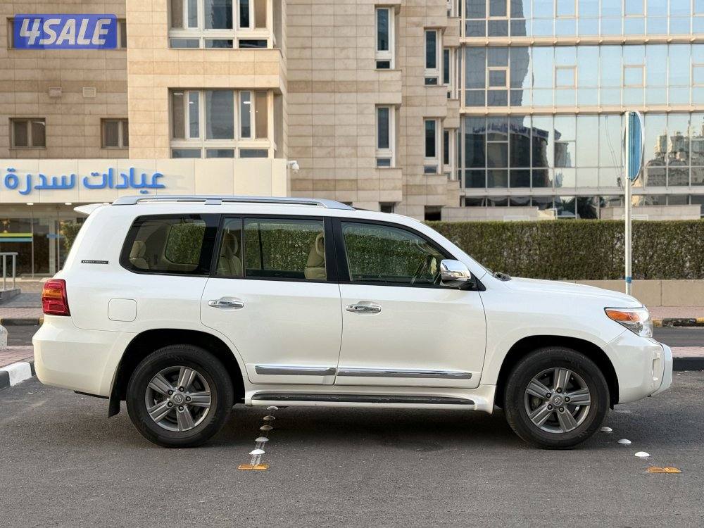 لاندكروزر 2015 ليمتد ايدشن صبغ وكاله بل كامل 2465