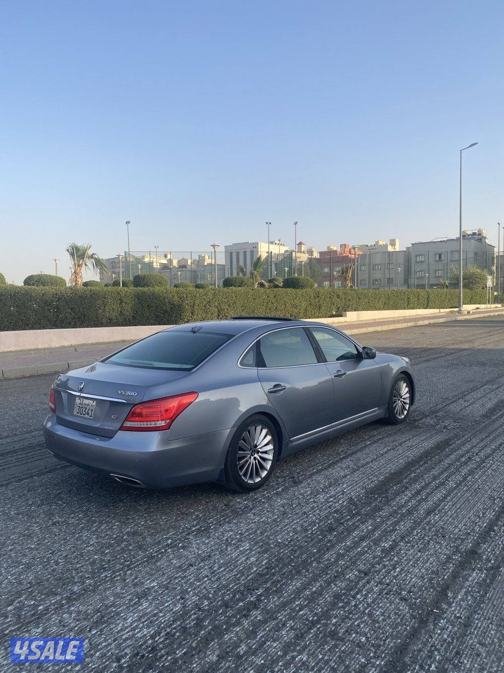 للبيع سينتينال موديل ٢٠١٦ ماشي ١٩٨ ألف ٦ سيلندر لون رمادي1