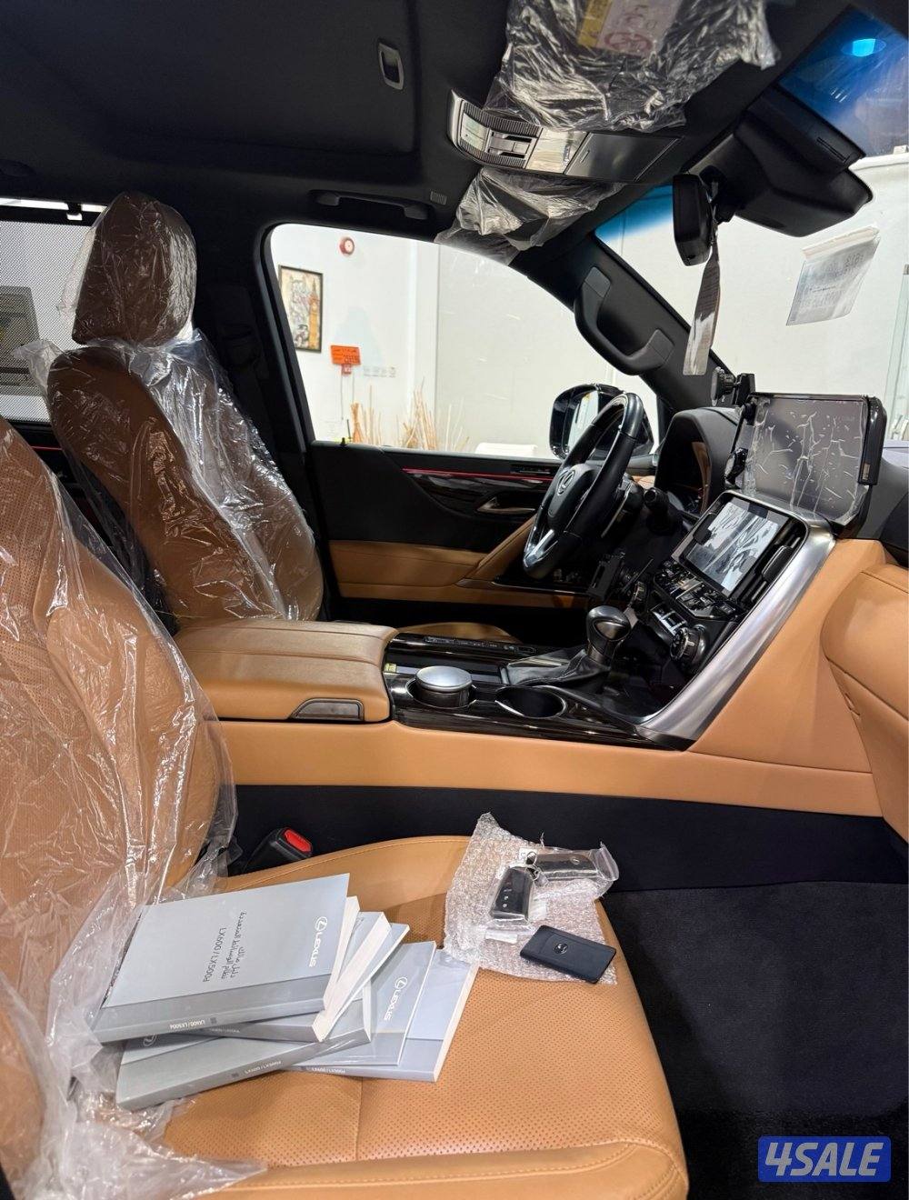 لكزس الساير عداد ٤٧ بحالة المصنع5