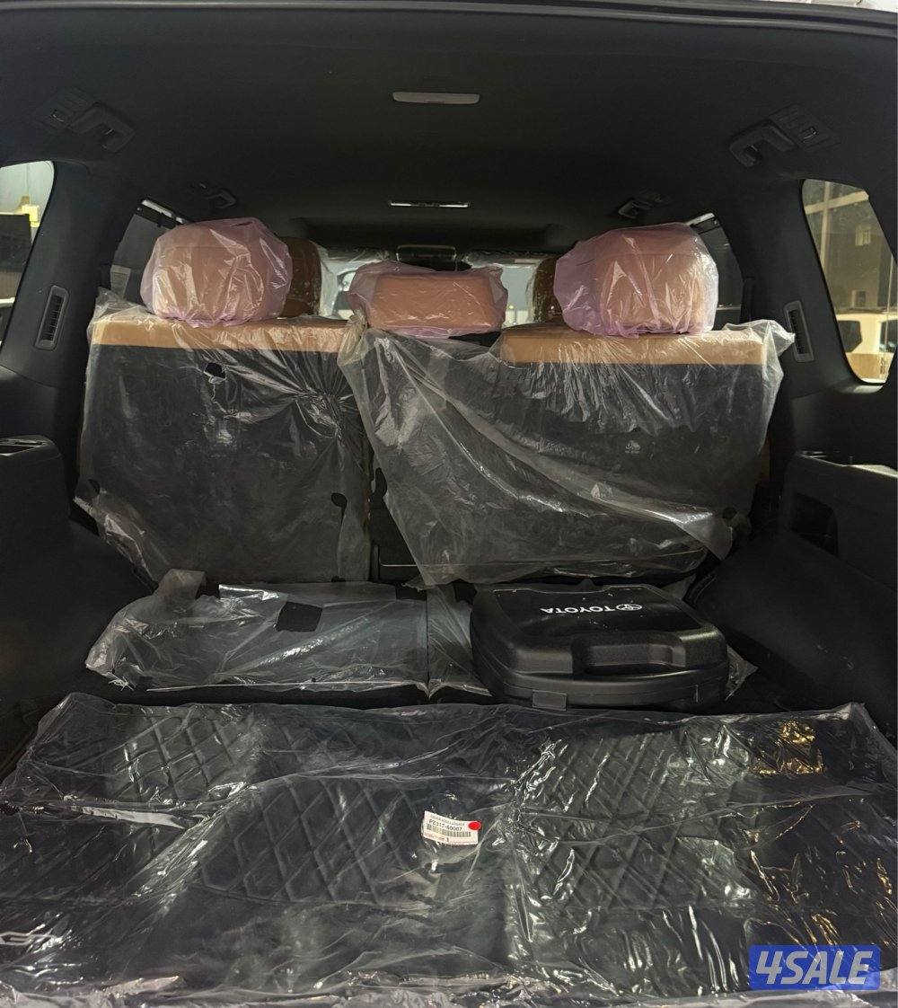 لكزس الساير عداد ٤٧ بحالة المصنع7