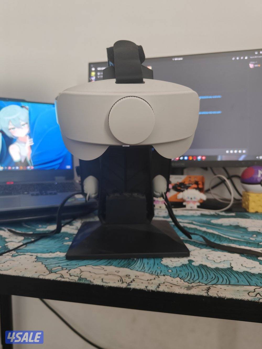 meta quest 2 vr with official accessories perfect condition3